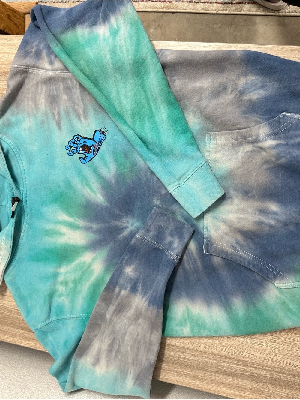 Santa Cruz Skateboards Aqua Tie-Dye Pullover